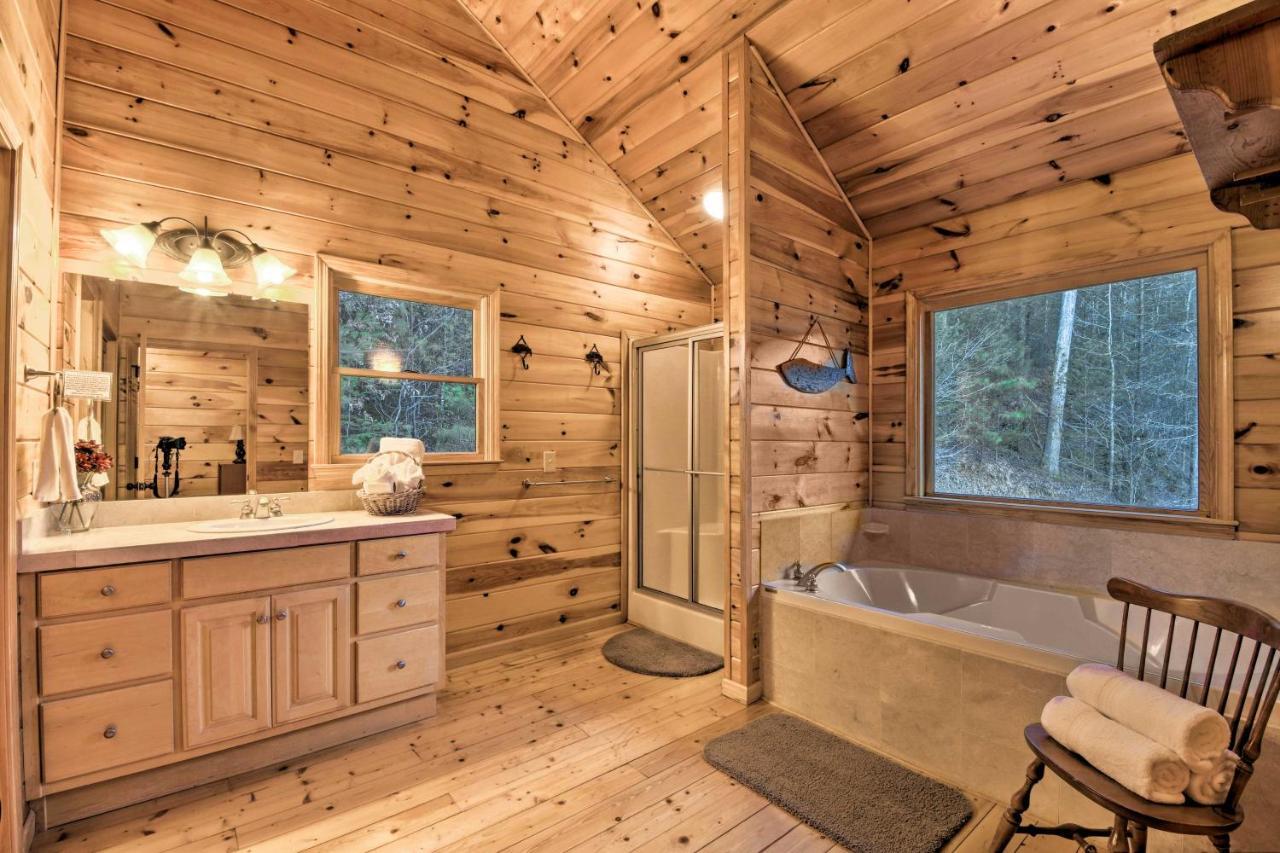 Riverside Ellijay Cabin With Hot Tub And Game Room Exteriér fotografie